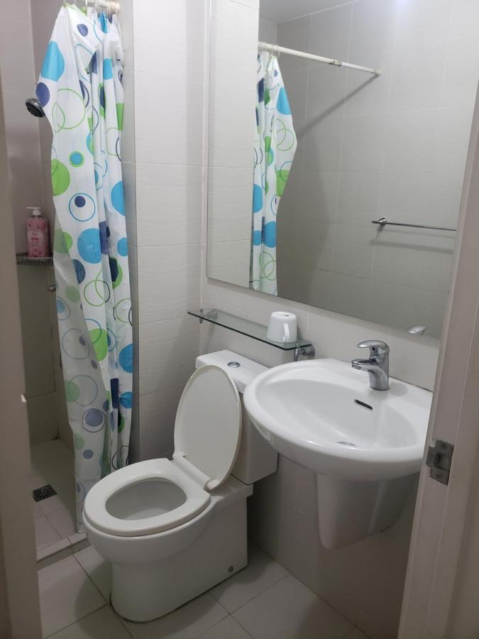 Sutherland Tower Acqua Private Residences Mandaluyong Exterior photo