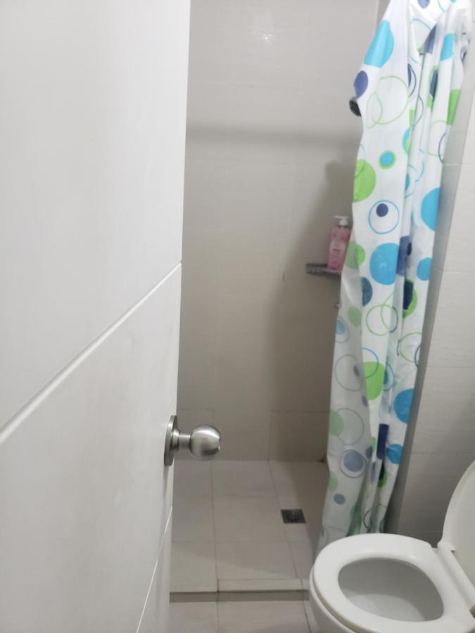 Sutherland Tower Acqua Private Residences Mandaluyong Exterior photo